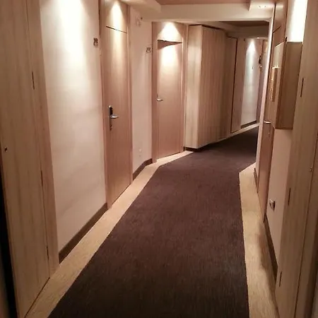 Brvenik Apartment